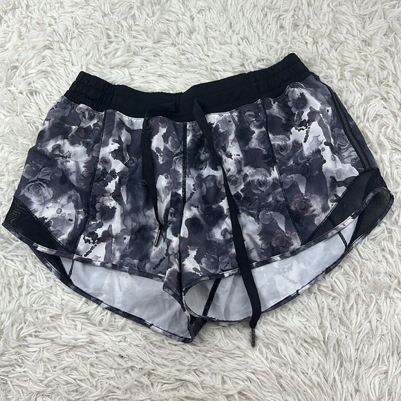 Lululemon Hotty Hot Short (Long) Mini Obscurred Black Dusty Mauve / Black - Picture 1 of 7